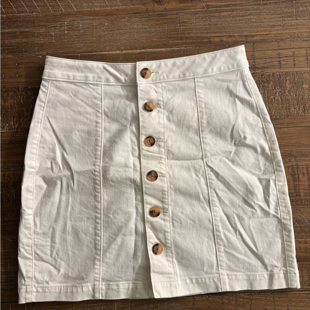 Loft White Button-Up Skirt